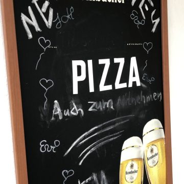 Neu: Pizza in Zur Ecke