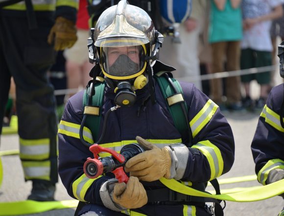 Feuerwehr WZ: Kellerbrand in Wuppertal-Ronsdorf