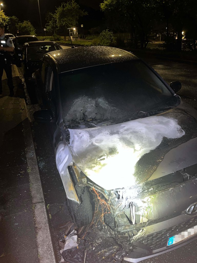 Brandstiftung Ronsdorf Autos Mutmaßlicher Brandstifter festgenommen – Gemeinsame Presseerklärung von Staatsanwaltschaft und Polizei Wuppertal